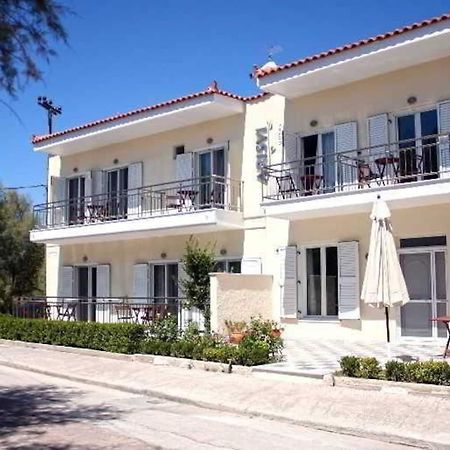 Arisvi Hotel Skala Kallonis Exterior foto